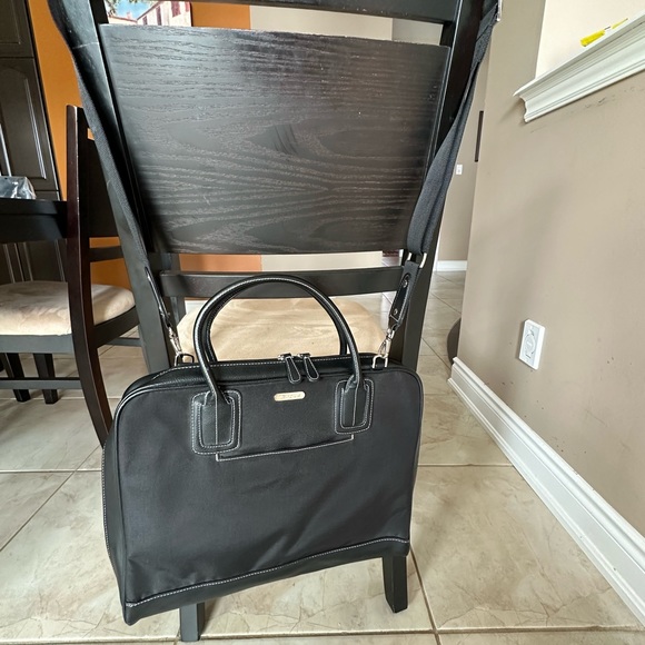 TARGUS Laptop Bag - Picture 2 of 13